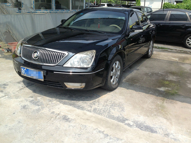 【温州】2006年6月 别克 君越 2.4 豪华导航版 黑色 自动档