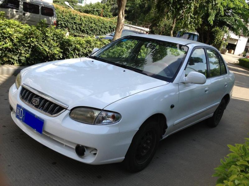 【厦门】2006年1月 起亚 千里马 1.3glmt 白色 手动挡