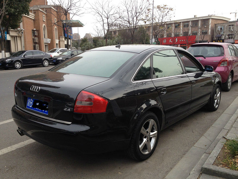 【宁波】2003年12月 奥迪a6l 黑色 黑色 手自一体