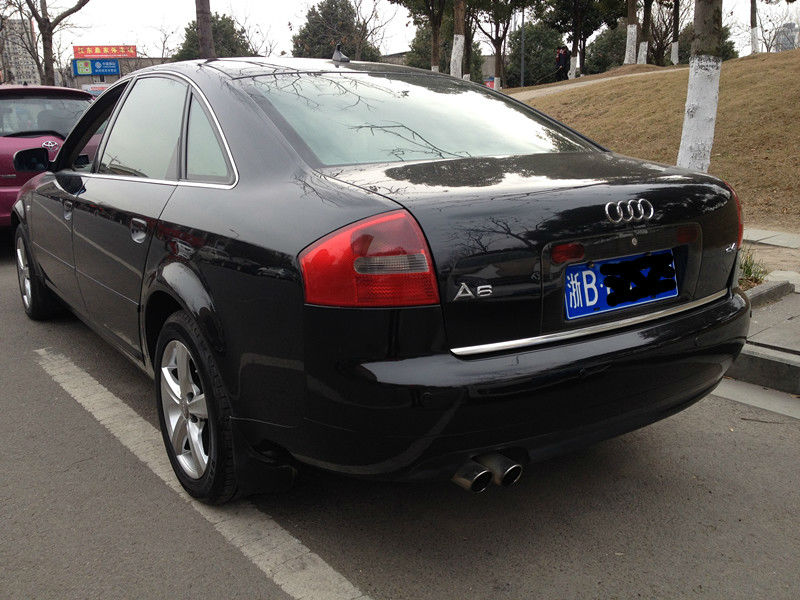 【宁波】2003年12月 奥迪a6l 黑色 黑色 手自一体