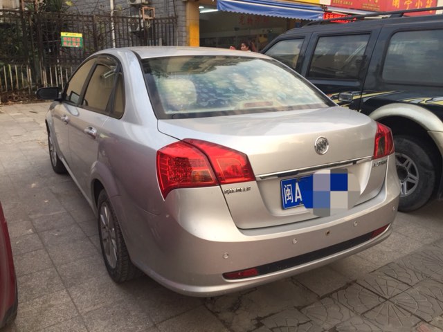 【福州】2009年5月 别克 凯越 hrv 1.6 豪华导航版 灰色 自动档