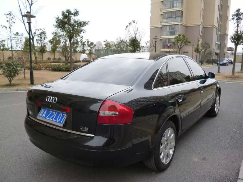 【上海】2003年3月 奥迪 奥迪a6 一鸣车行 黑色 自动档