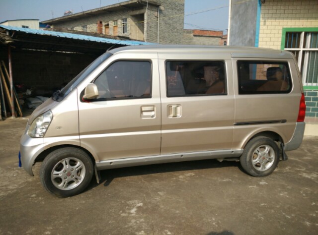 【南宁】2011年1月 五菱 五菱之光 1.