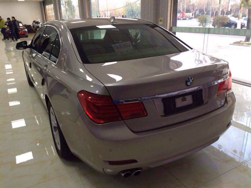 【淮安】2010年1月 宝马 宝马7系 730li 3.0 豪华型 香槟色 自动档