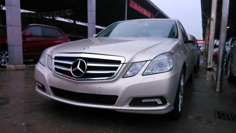 【长沙】2010年6月 奔驰 e级 e200 cgi 1.8t 优雅型 香槟色 手自一体