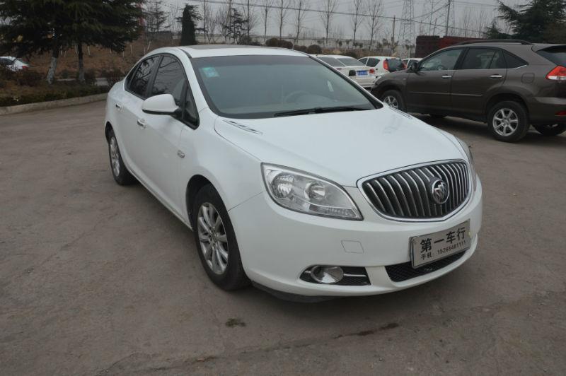 【泰安】2010年10月 别克 英朗 gt 1.6 进取版 白色 手动挡