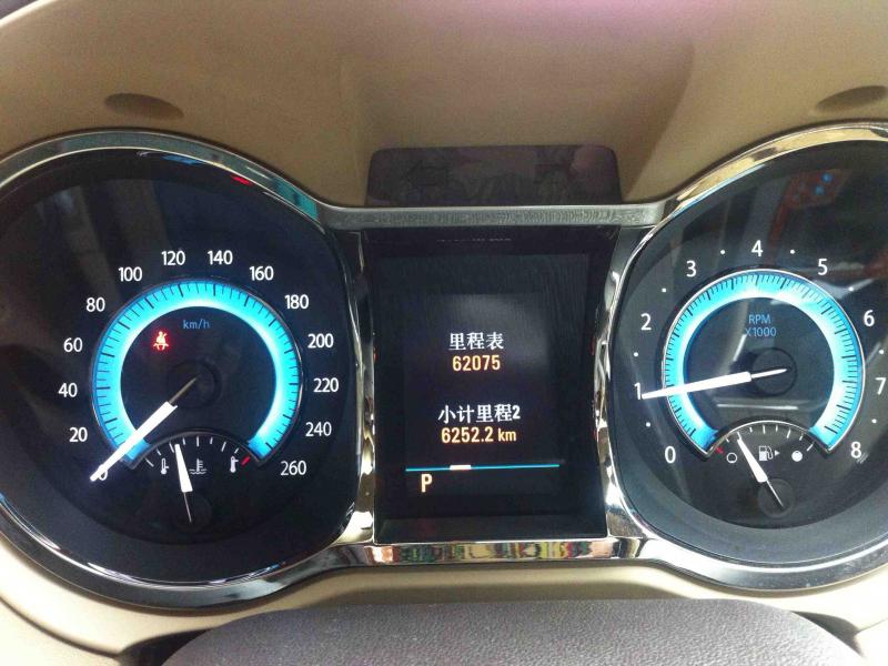 【厦门】2009年11月 别克 君越 2010款 2.