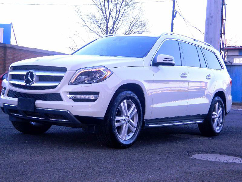 【大连】2013年8月 奔驰 奔驰gl级 奔驰gl级 gl350 柴油版 白色 手自