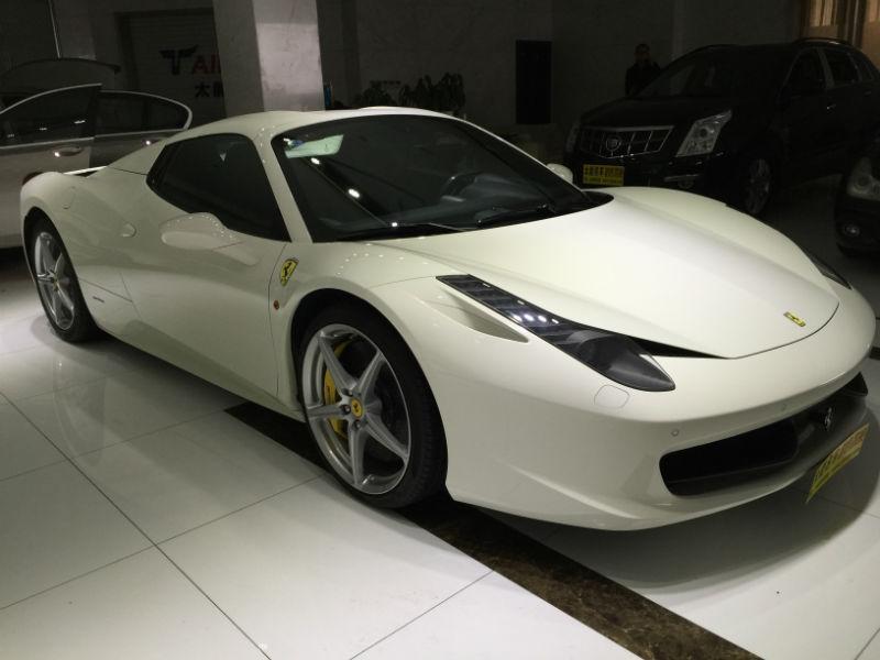 【南京】2015年1月 法拉利 458 敞篷版 白色 自动档