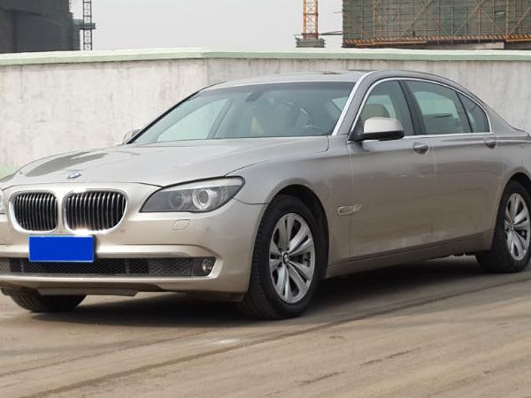 宝马 宝马7系  2009款 730Li 3.0L 领先型