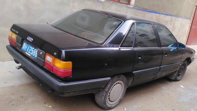 【焦作】1995年3月 奥迪 奥迪100 100 2.2 e 化油器 黑色 自动档