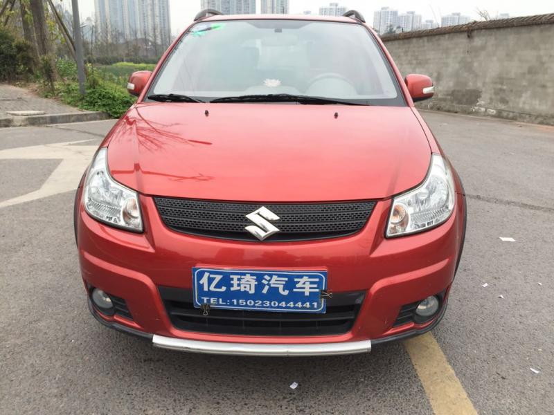 【重庆】2011年1月 铃木 天语sx4 1.6 运动版增配版 红色 手动挡