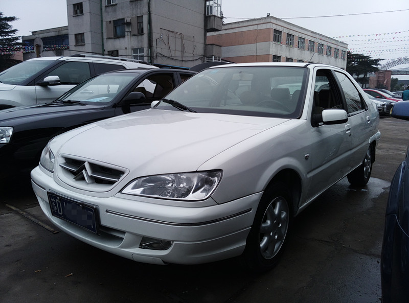 【常州】2006年1月 雪铁龙 爱丽舍 2006款 1.6 手动 白色 手动挡