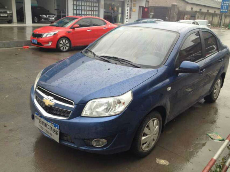 【常德】2011年10月 雪佛兰 乐风 1.4 se 风度版 蓝色 手动挡