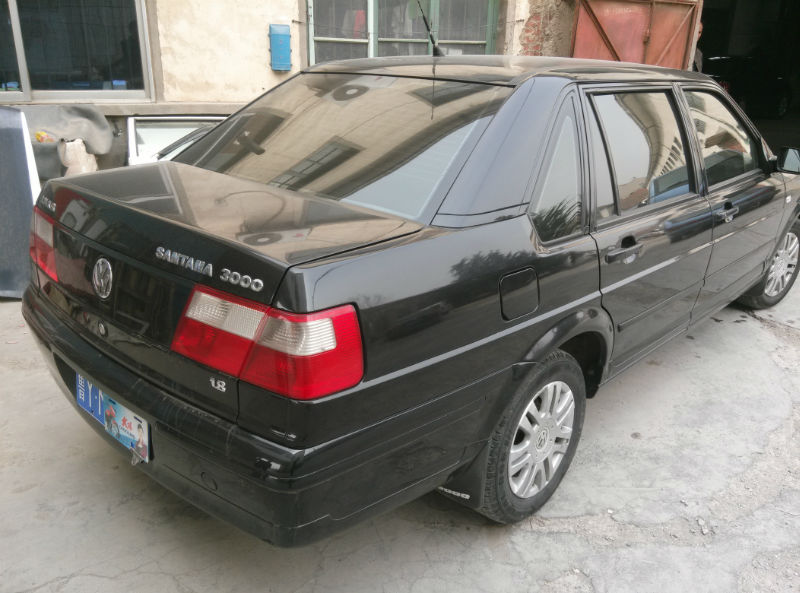 【烟台】2005年9月 大众 桑塔纳 3000 1.8 超越者 舒适版 手动挡