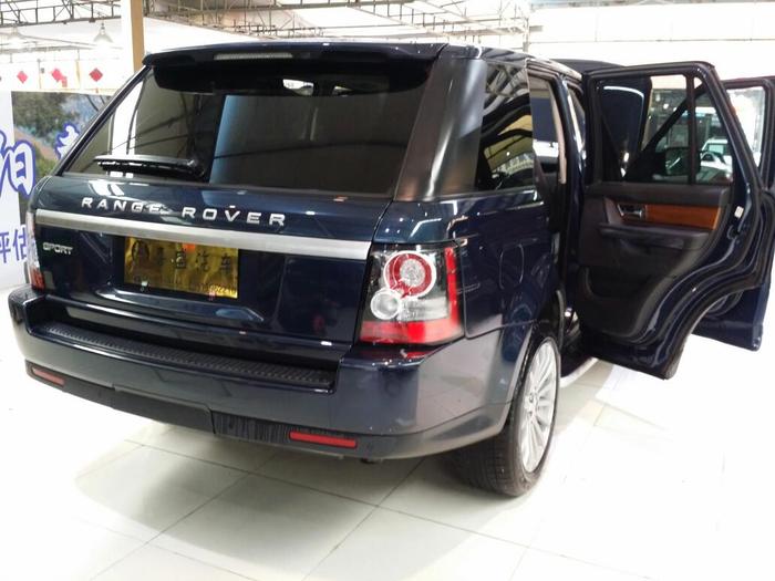 【贵阳】2013年3月 路虎 揽胜 2013款 路虎揽胜运动版3.