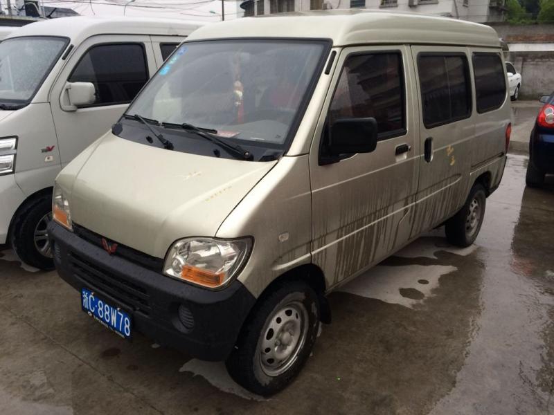 【温州】2011年11月 五菱 五菱之光 1.1 6390a 标准型i型 灰色 手动挡