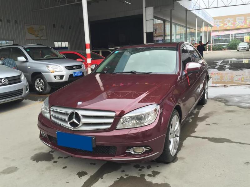 【广西】2009年6月 奔驰 c级 06款 c200 1.8t 自动 红色 自动档
