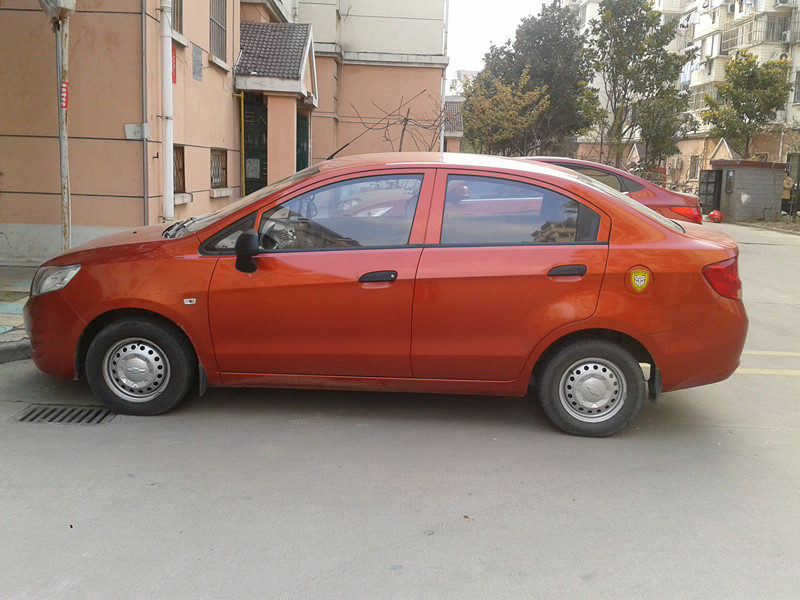 【淮安】2012年2月 雪佛兰 赛欧 橙色 手动挡