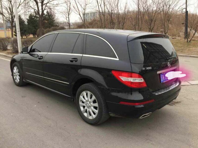 【辽阳】2013年10月 奔驰 r级 r300l 3.0 商务型 黑色 手自一体