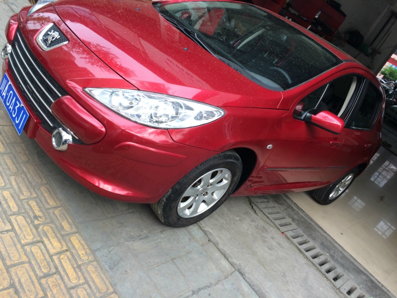 轿车 标致 神龙汽车(东风标致) 成都二手307三厢 近年二手307三厢比较