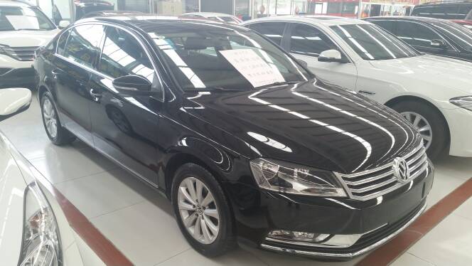【临沂】2014年11月 大众 迈腾 1.8tsi 舒适型 黑色 手自一体