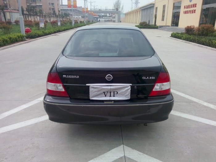 【济宁】2003年4月 日产 蓝鸟 2004款 蓝鸟 智尊 2.