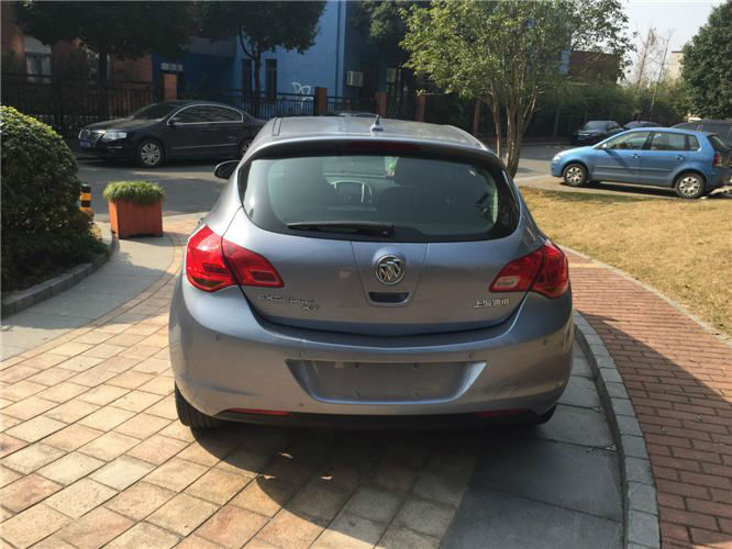 【宁波】2010年7月 别克 英朗 xt 1.8 豪华版 灰色 手自一体