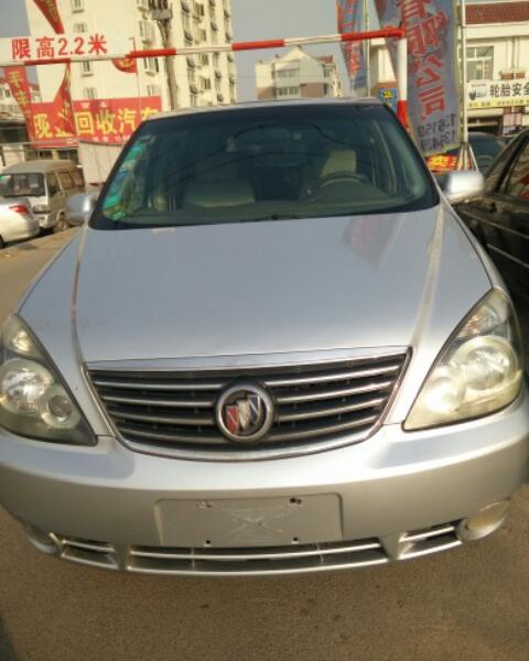 【滨州】2006年10月 别克 gl8 陆尊 3.0 lt 8座豪华版 灰色 自动档