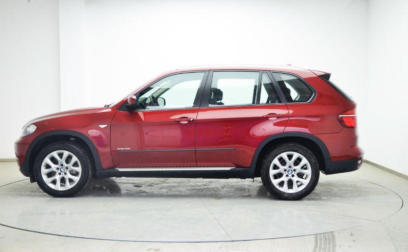 【武汉】未上牌 宝马 宝马x5 x5 xdrive35i 3.0t 豪华型 红色 自动档