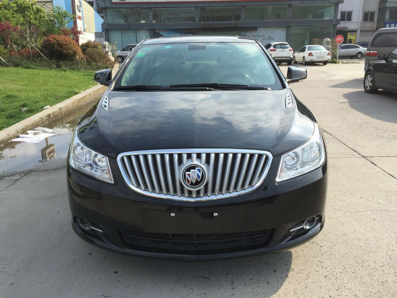 【宁波】2011年9月 别克 君越 2.4 sidi 雅致版 黑色 手自一体