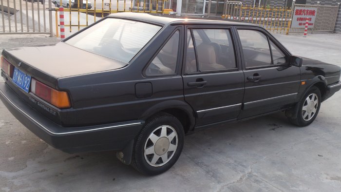 【铁岭】2001年6月 大众 桑塔纳 2001款 桑塔纳 1.