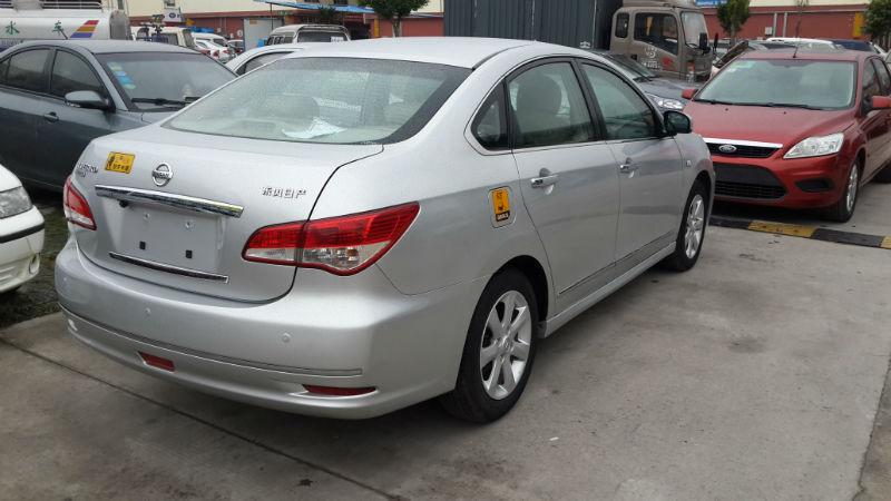 【南宁】2010年10月 日产 轩逸 1.6 xl 豪华天窗版 银灰 手自一体