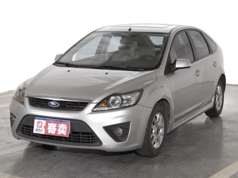 2009年7月 福特 福克斯两厢 1.8l 自动时尚型 灰色 自动档