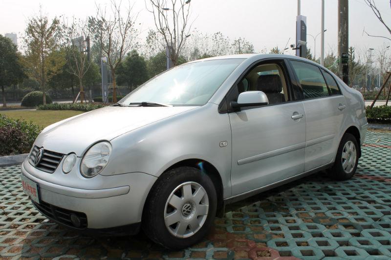 【无锡】2005年12月 大众 polo 2005款 1.6 手动 -三厢 灰色 手动挡