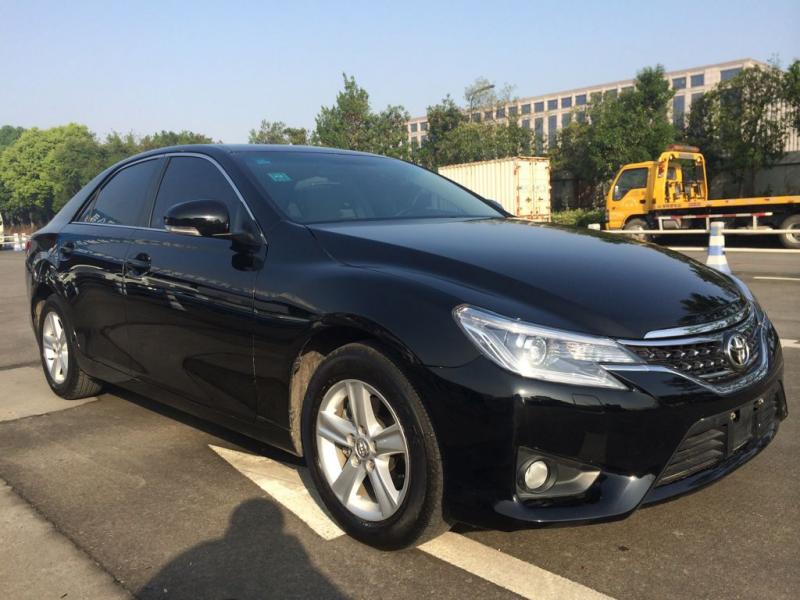 【杭州】2014年5月 丰田 锐志 2.5v 尚锐导航版 黑色 手自一体
