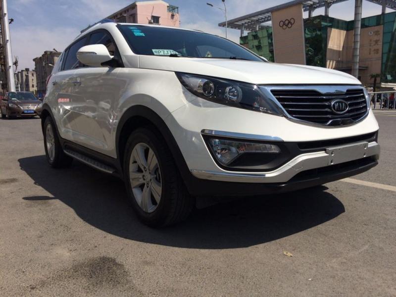 【芜湖】2013年12月 起亚 智跑 2.0 gls 两驱 白色 手自一体