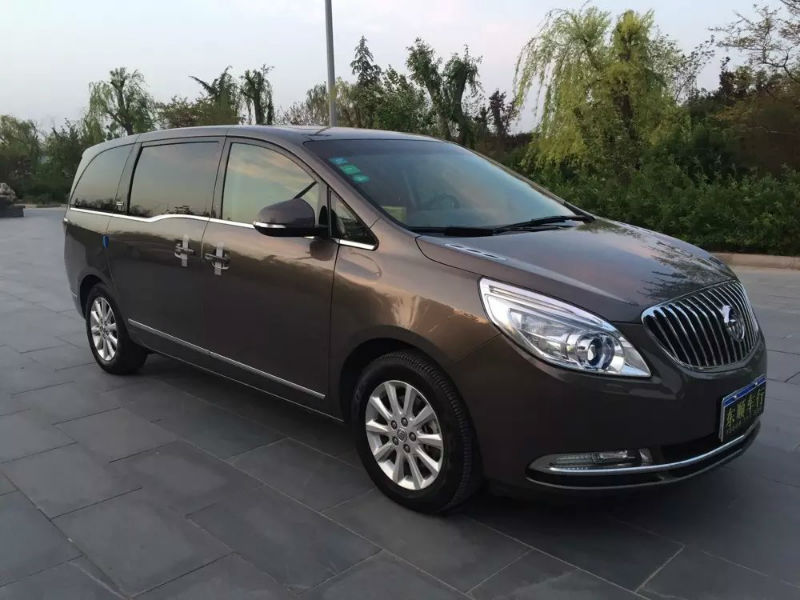 【济南】2012年3月 别克 gl8 豪华商务车 3.