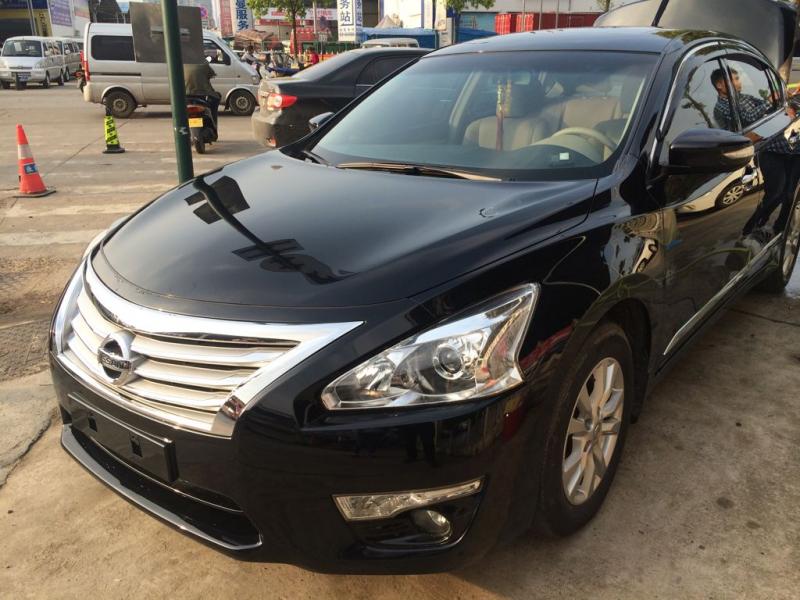 【长沙】2013年8月 日产 天籁 2.0 无级 xl舒适版 黑色 手自一体