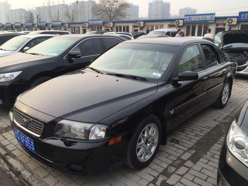 【北京】2004年10月 沃尔沃 s80 2.9 黑色 手自一体