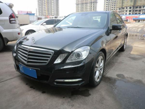 奔驰 奔驰E级  2011款 E300L 3.0L 时尚豪华型