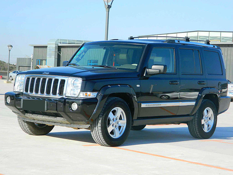 【大连】2009年7月 jeep 指挥官 5.7 黑色 手自一体