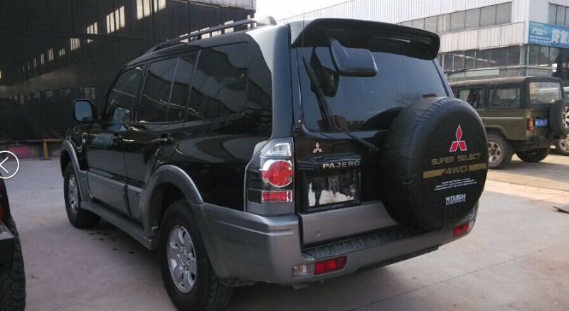 【金华】2009年8月 三菱 帕杰罗 v73 3.0 gl 黑色 手自一体