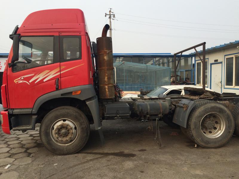 【葫芦岛】2008年6月 解放 红色 手动挡