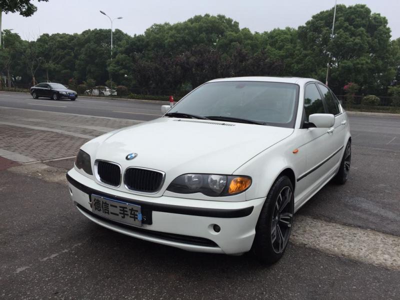 【温州】2003年12月 宝马 宝马3系 325i 2.5 白色 自动档
