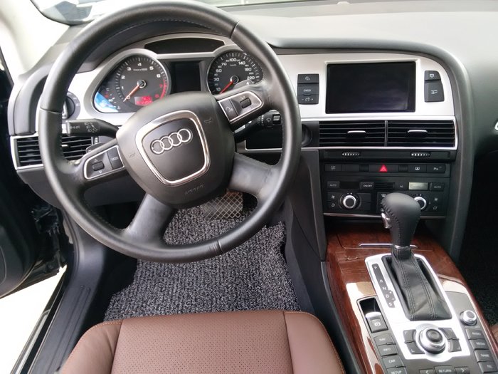 【厦门】2011年8月 奥迪 奥迪a6l 2011款 奥迪a6l 2.