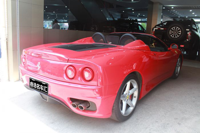 【上海】2006年12月 法拉利 360 spider 360 手动六速 红色 手动挡