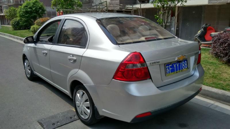 【南通】2011年4月 雪佛兰 乐风 1.4 se 风度版 银灰 手动挡