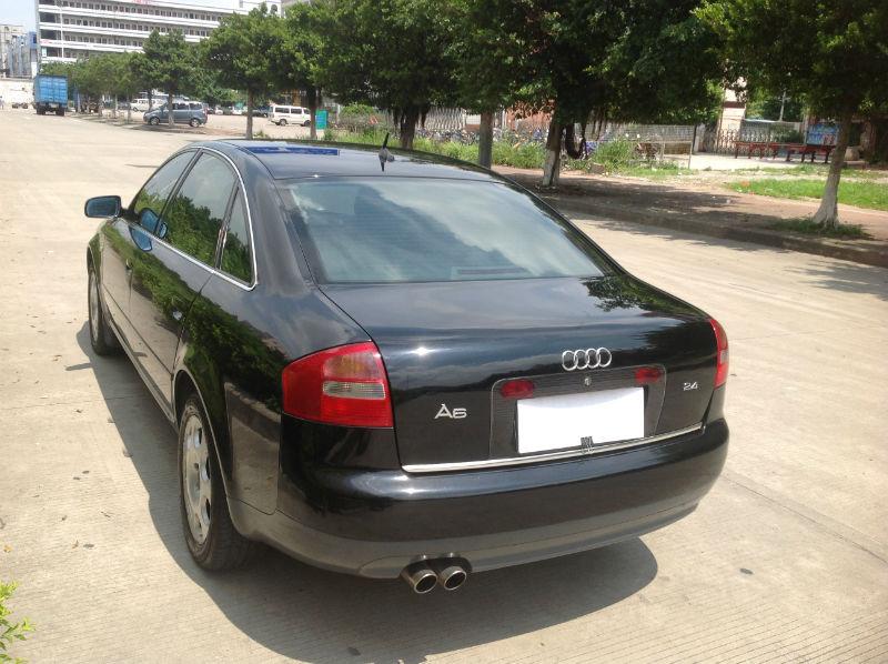 【深圳】2003年6月 奥迪 奥迪a6 a62.4 自动 基本型 黑色 自动档