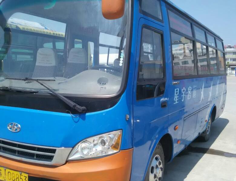 【盐城】2010年3月 10年江淮星巴国三26座 蓝色 手动挡